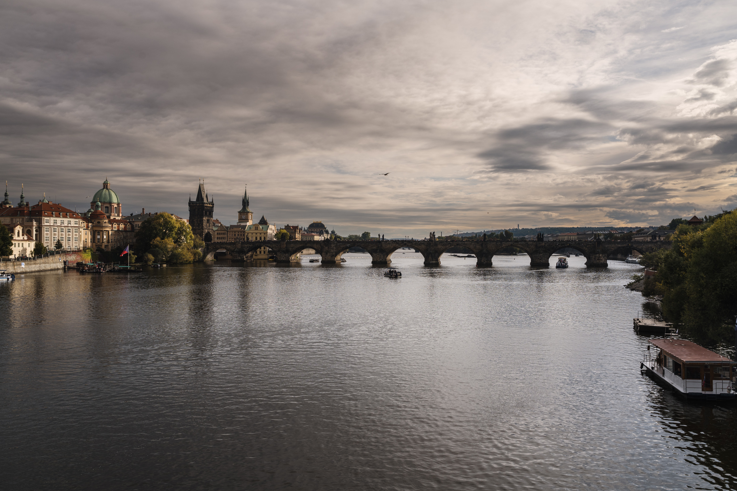 PRAGA