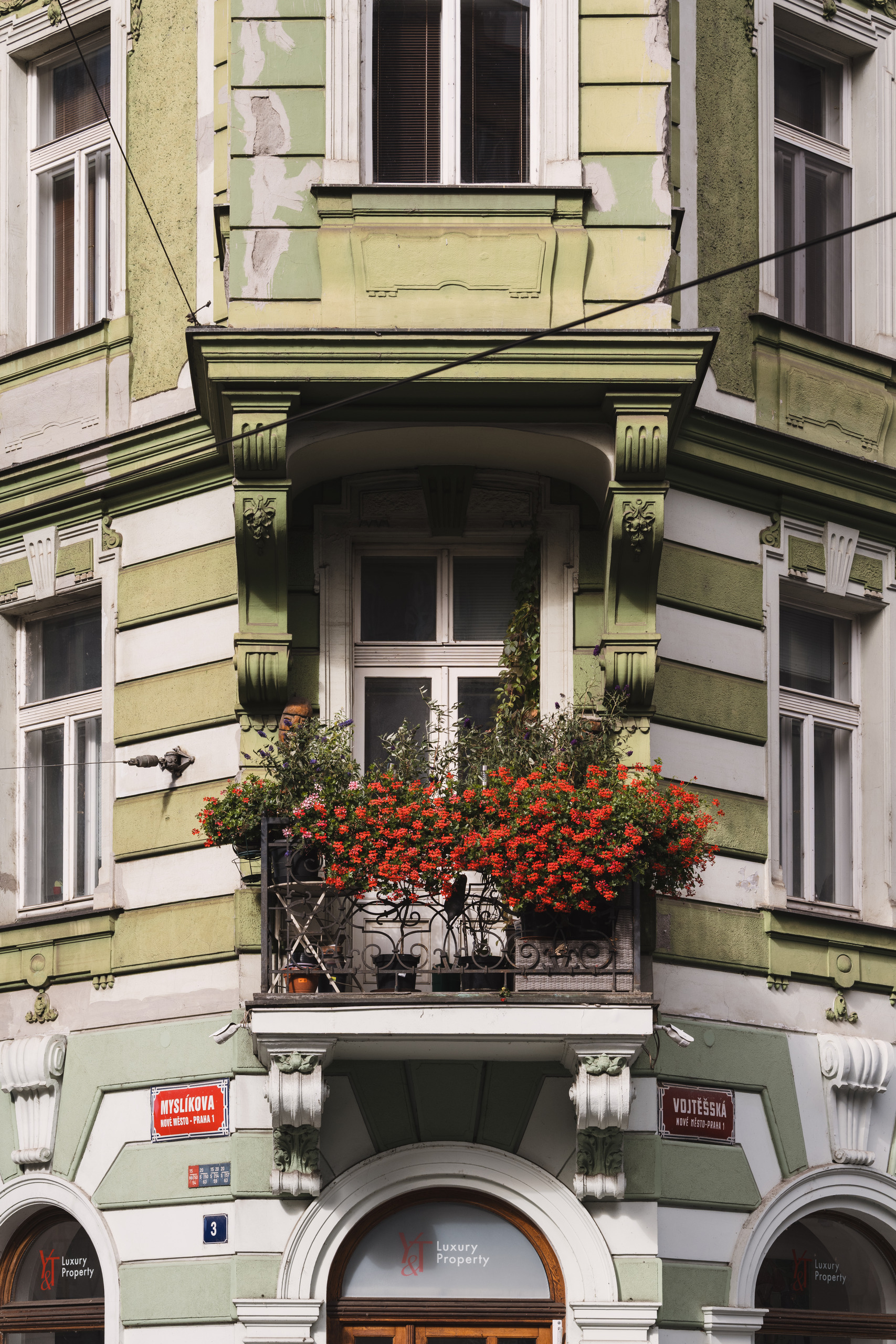 PRAGA